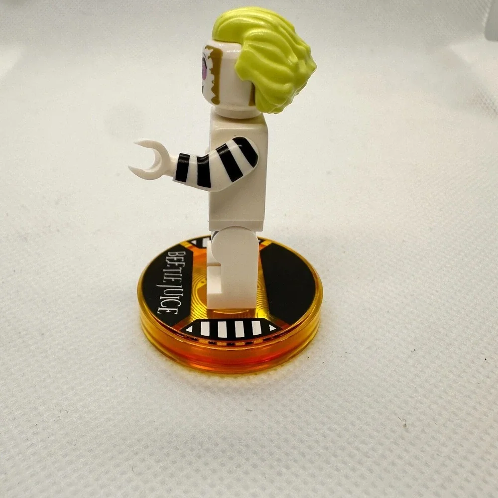LEGO Dimensions 71349 BEETLEJUICE Minifig Minifigure WITH DISC‎ Rare Retired